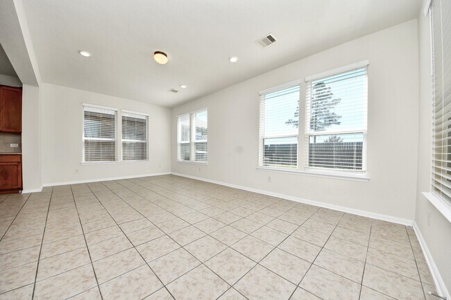 Building Photo - 24123 Adobe Ridge Ln