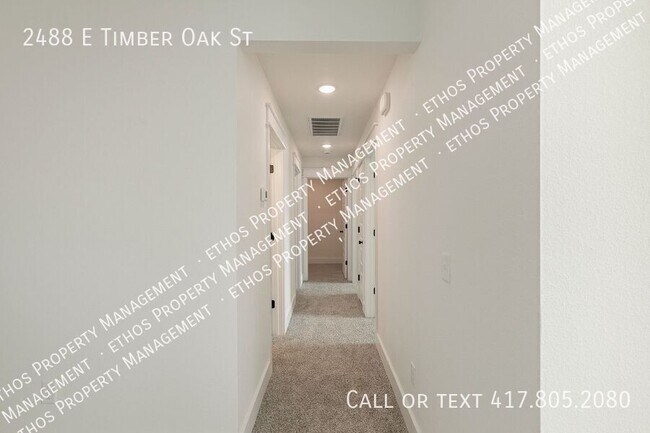 Building Photo - 2488 E Timber Oak St