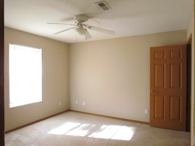 Building Photo - Available November 27th!!