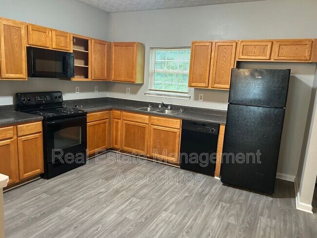 Building Photo - 1764 Carrington Dr