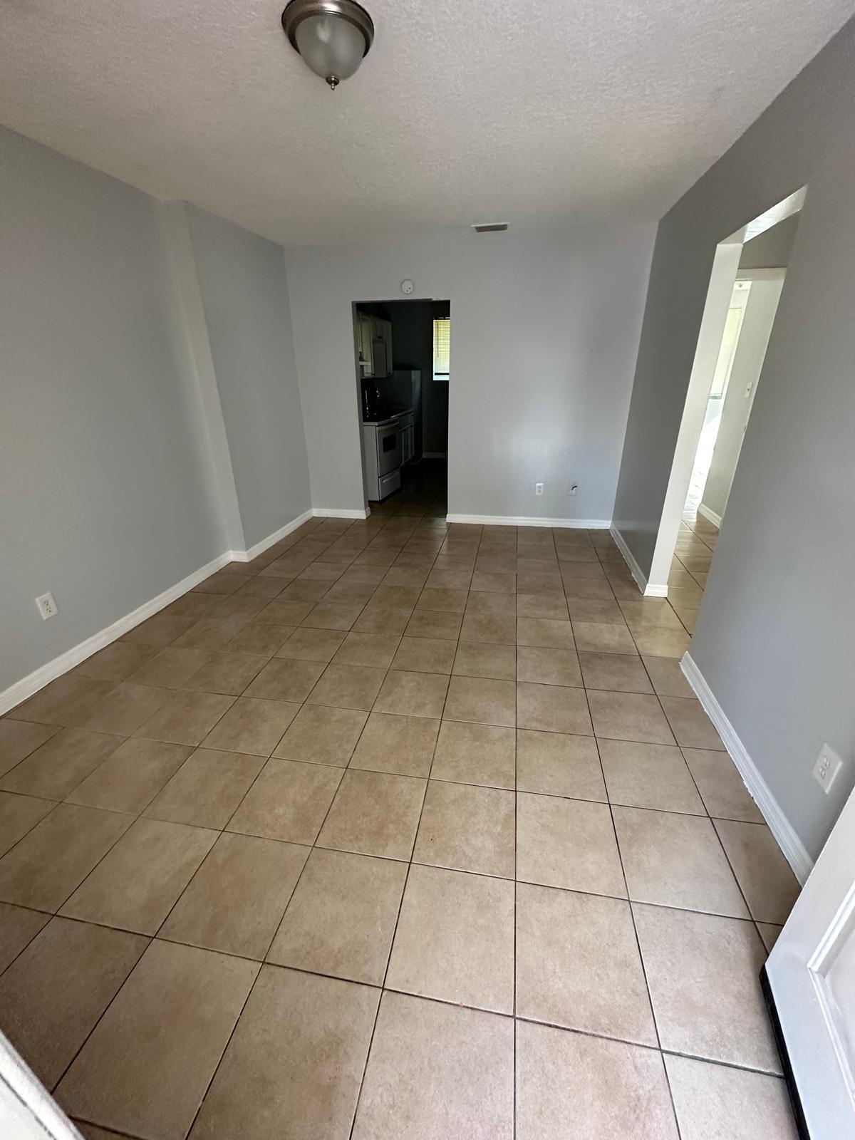 Building Photo - 1579 W 23rd St