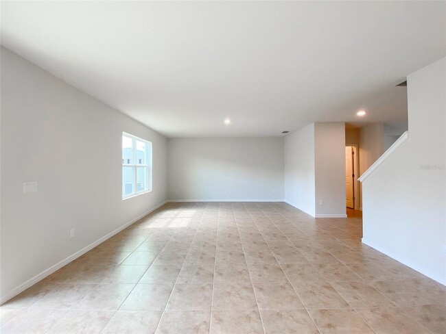Building Photo - 1564 Aspen Ave