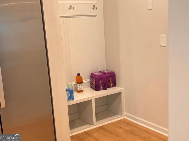 Building Photo - 110 Summit Pointe Ln