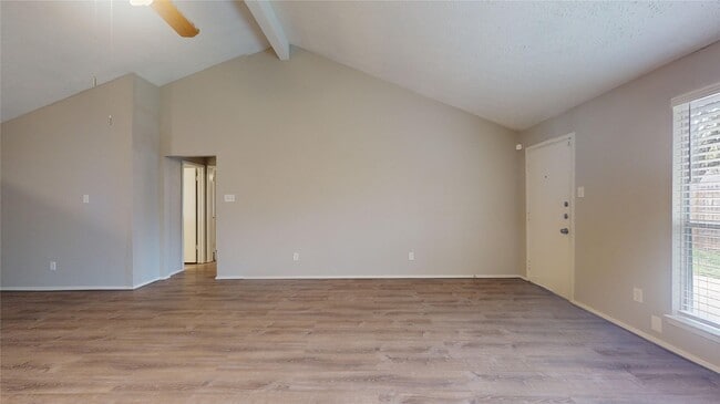 Building Photo - 2331 Barrington Pl Dr