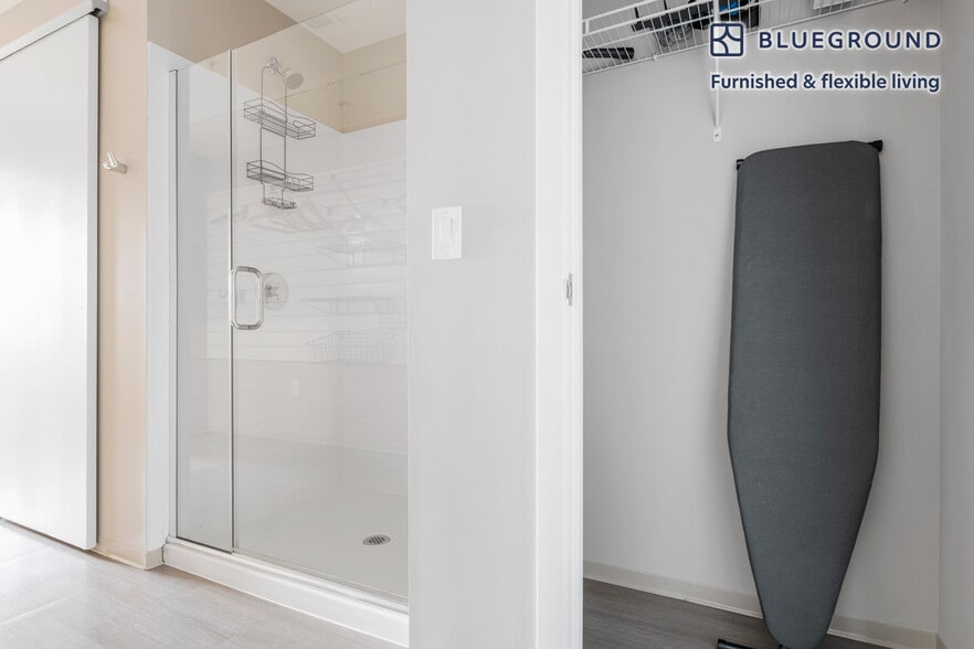 Building Photo - 1 Nashua St