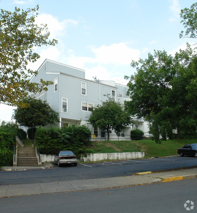 Building Photo - Hudson Terrace Apartments