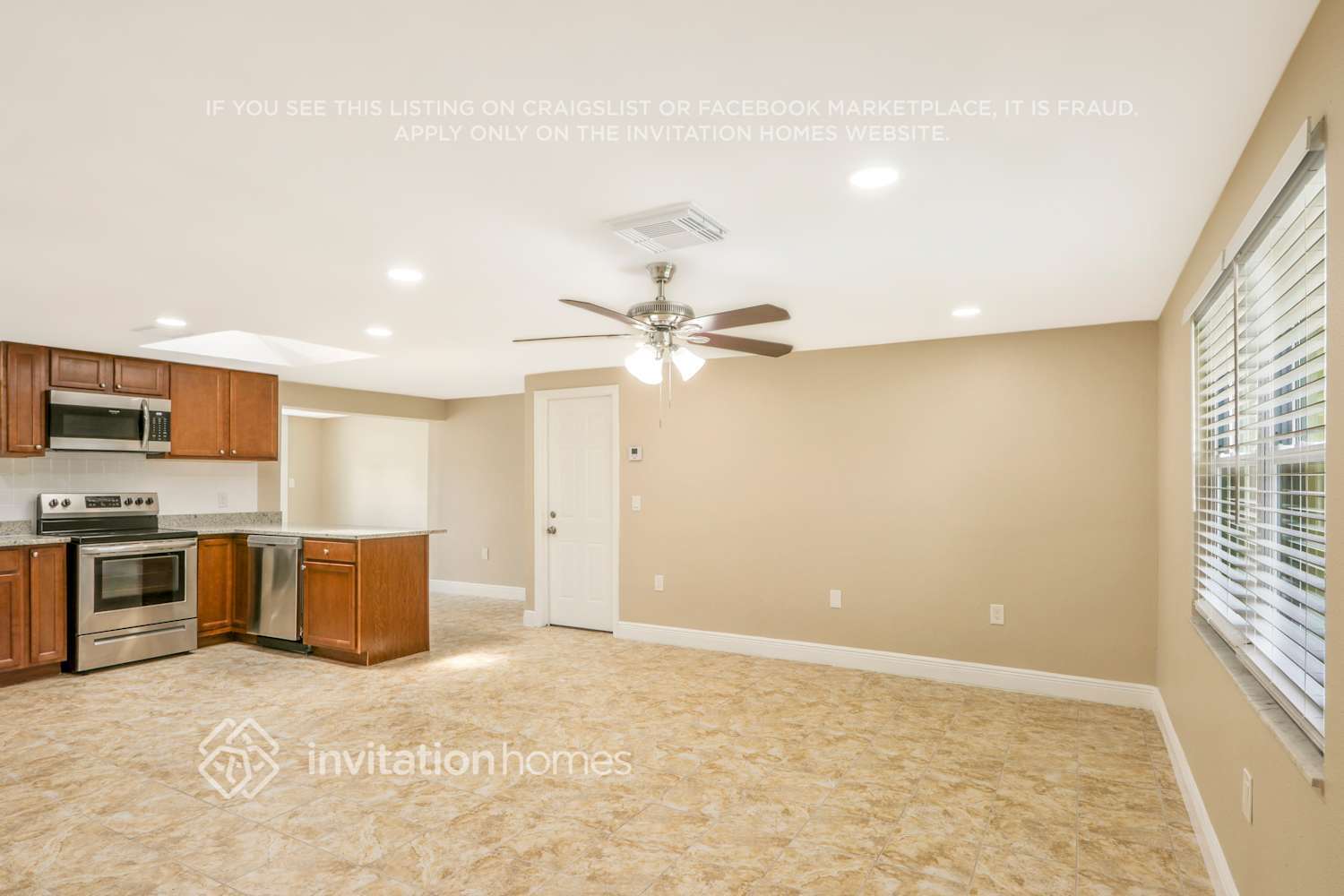 Building Photo - 7410 Ivanhoe Dr