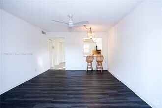 Building Photo - 5100 SW 90th Ave