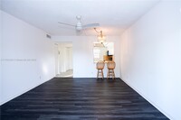 Building Photo - 5100 SW 90th Ave