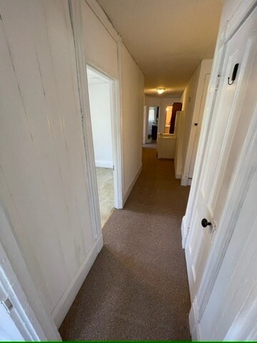 Building Photo - 2 W 2nd St