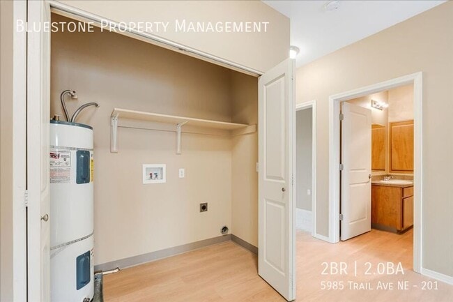 Building Photo - 5985 Trail Ave NE