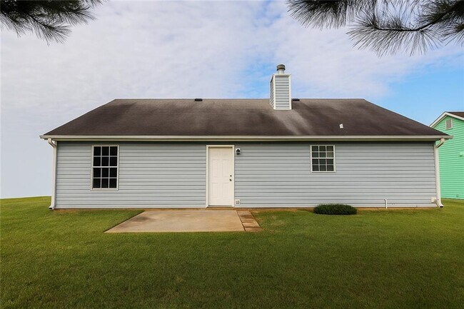 Building Photo - 9402 Highland Ridge