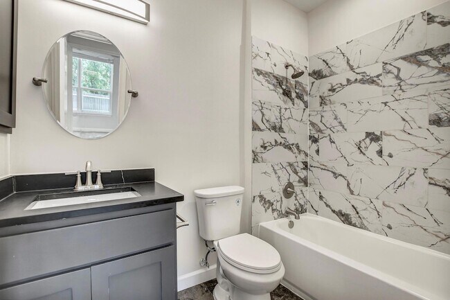 Building Photo - 309 Camperdown Elm Dr