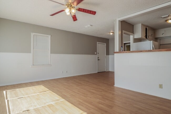 Building Photo - 2108 38th St