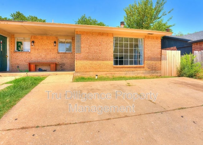 Building Photo - 8801 St George Way