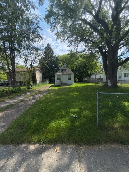 Building Photo - 3618 Branch Rd