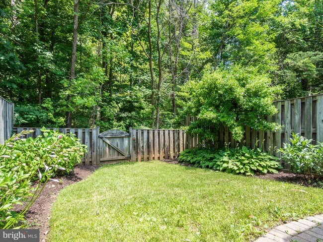 Building Photo - 9419 Steeple Ct