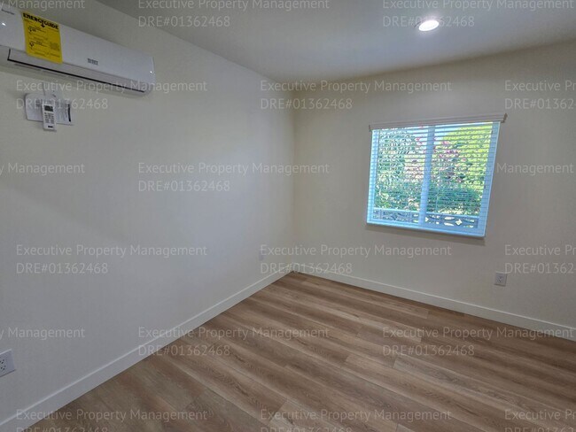 Building Photo - Newly constructed 3 bedroom/ 2 bathroom **...