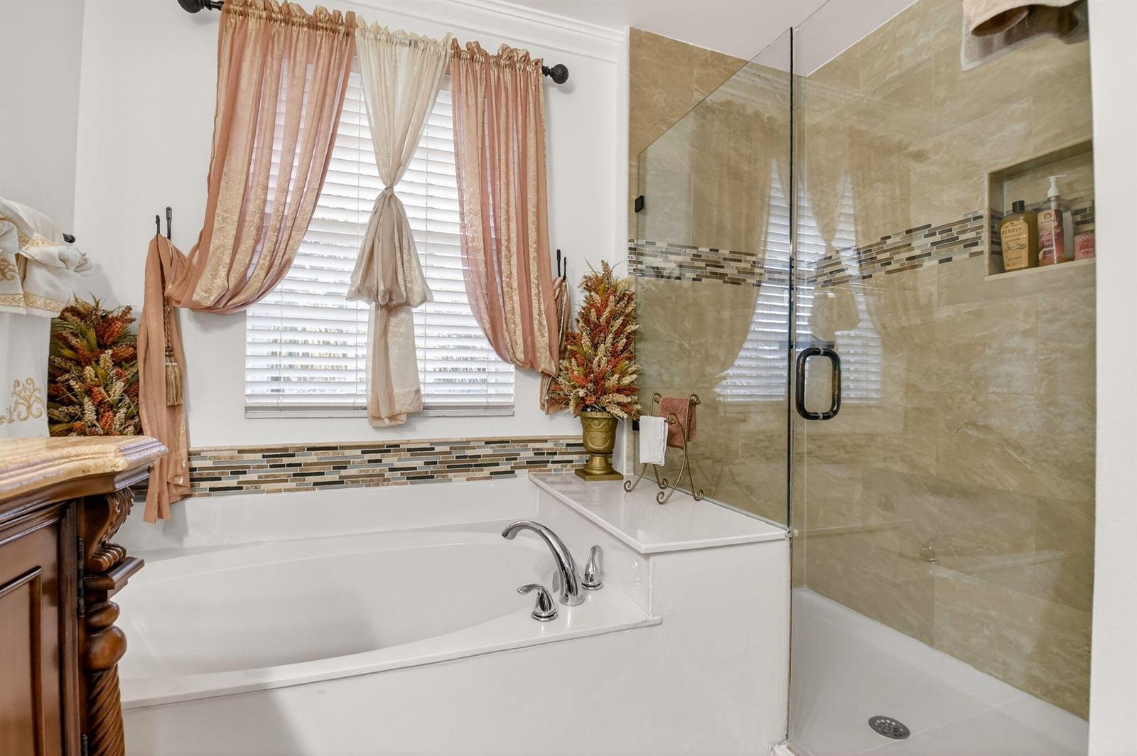 Building Photo - 5029 Starblaze Dr