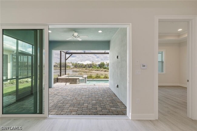 Building Photo - 6385 Arriba Ave