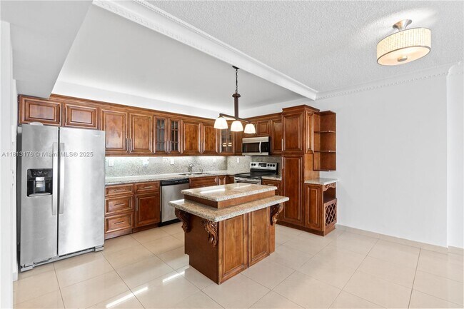 Building Photo - 19390 Collins Ave