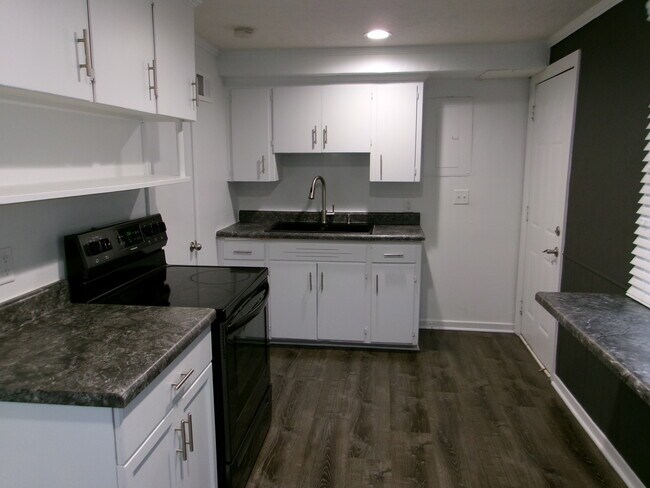 Building Photo - 3444 N 48th St