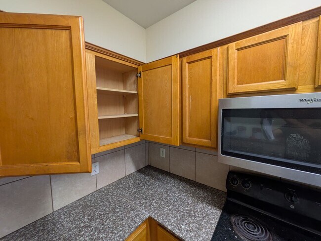 Building Photo - 4523 Perry St