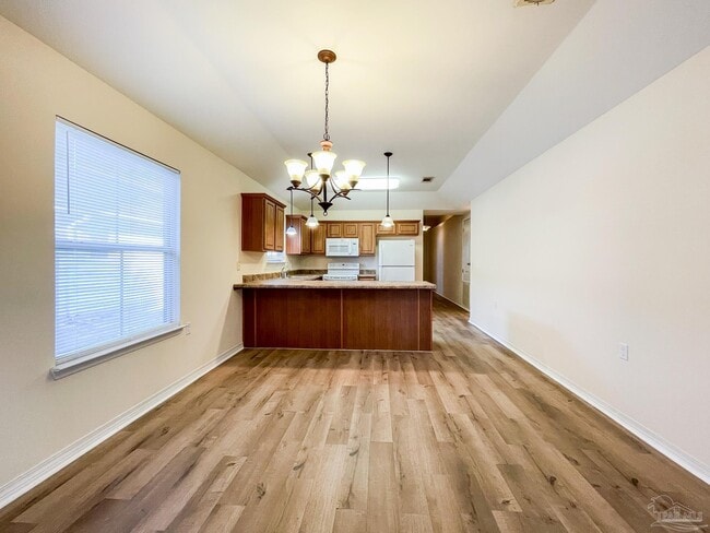 Building Photo - 5853 Bilek Dr