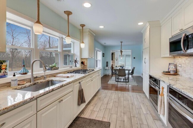 Building Photo - 1127 Timber Trails Rd