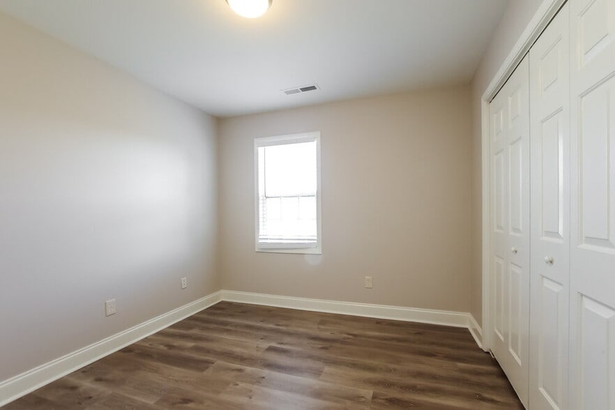 Building Photo - 1118 Landen Chase Drive