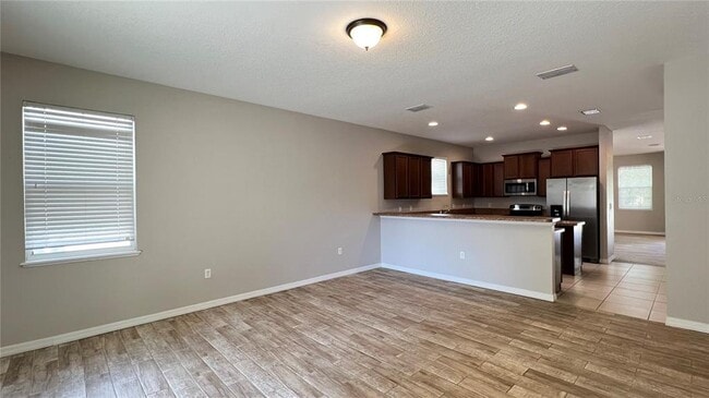 Building Photo - 3840 Ryegrass St