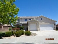Building Photo - Gorgeous 2 Story built in 2003 with 2743 sq. ft.