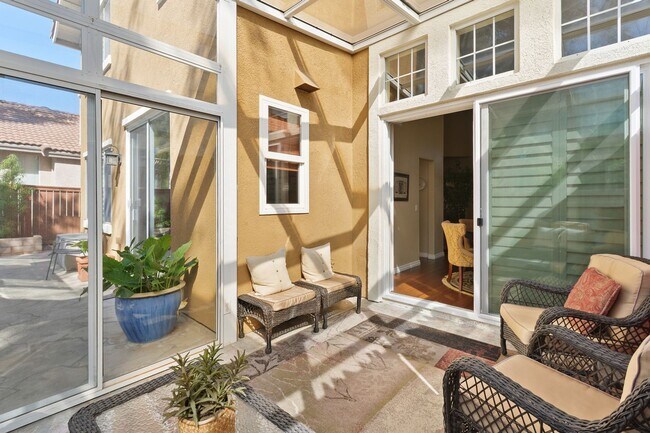 Building Photo - Meticulously Maintained Home in Temeku Hills, 4br/3ba, 3 Car Garage, 1981 sqft. + Enclosed Sunroo...