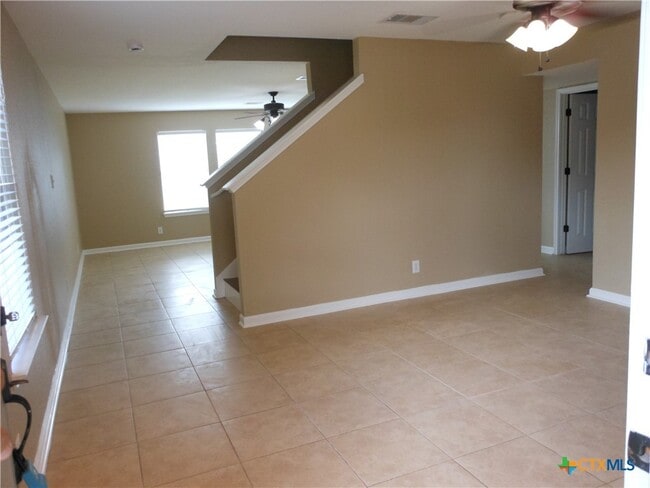 Building Photo - 617 San Augustine Blvd