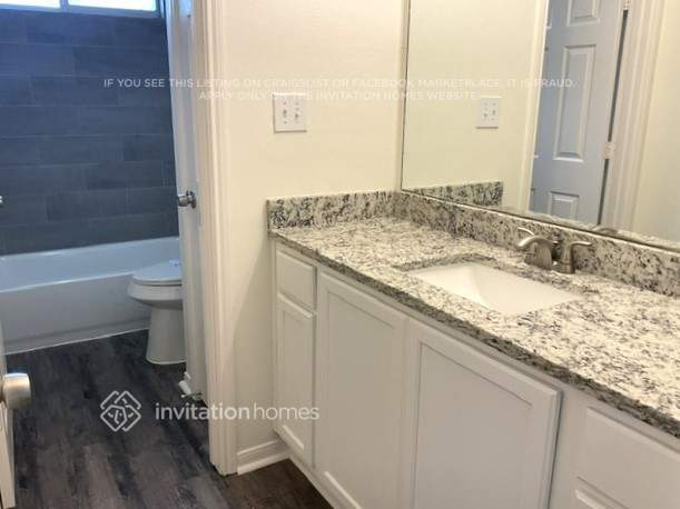 Building Photo - 6330 Big Oak Canyon Dr