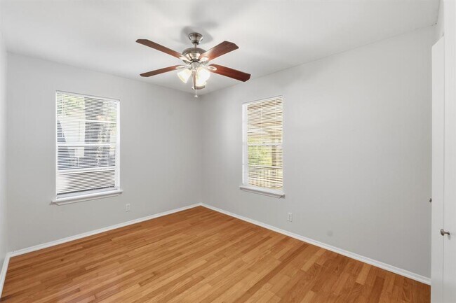 Building Photo - 1409 Desert Quail Ln