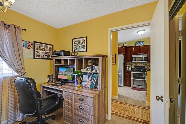 Building Photo - 8624 Overset Ln