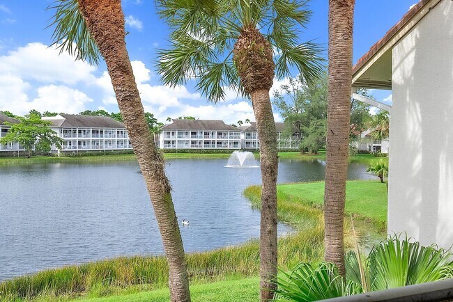 Building Photo - 216 Cypress Point Dr