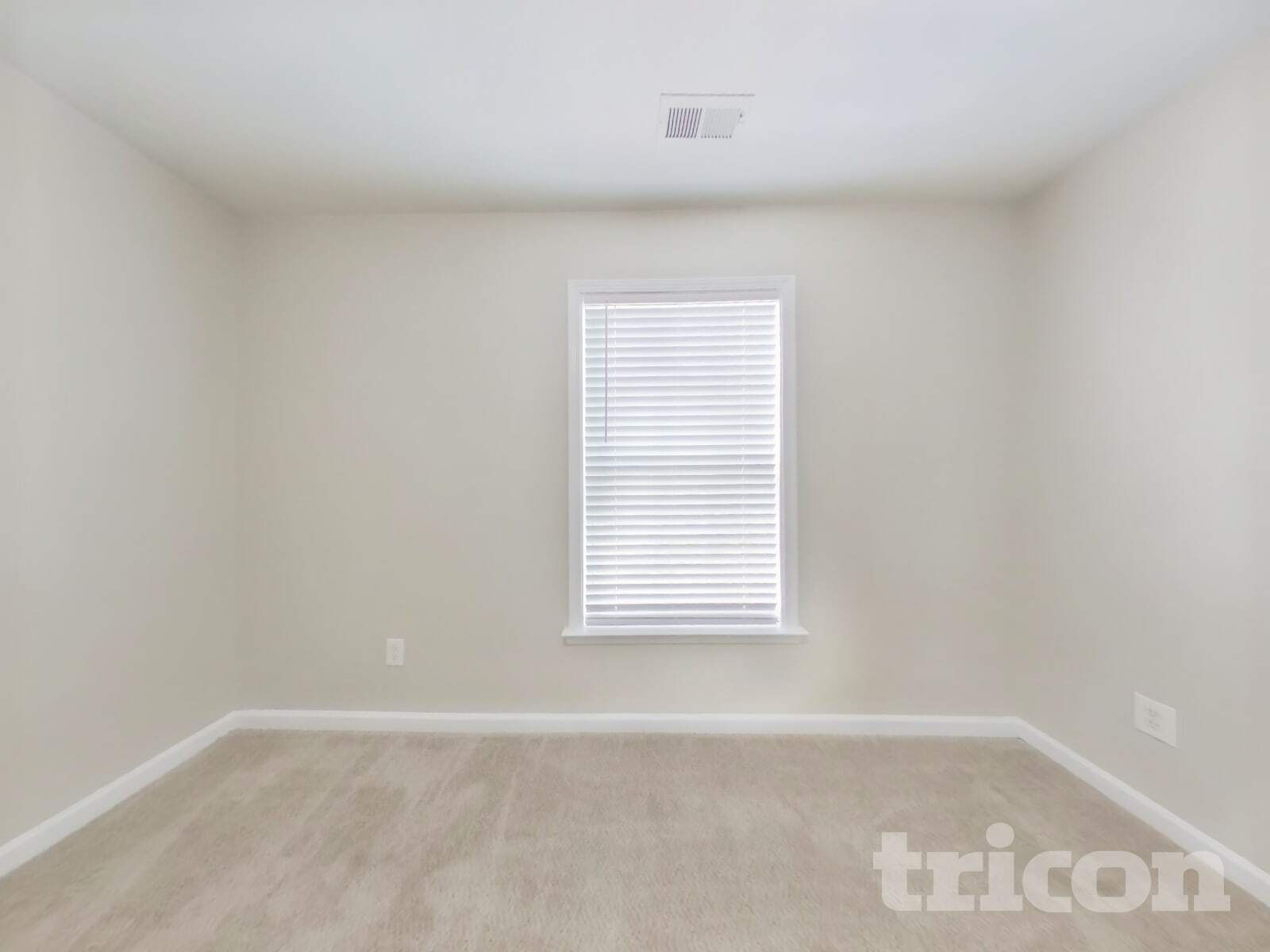 Building Photo - 3751 Lanier Dr