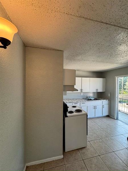 Building Photo - 5141 Shenandoah Ave