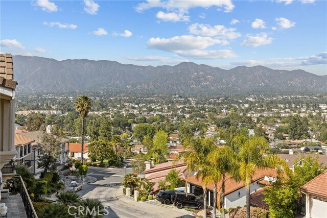 Building Photo - 3435 Oakmont View Dr