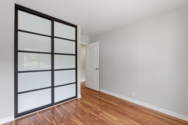 Building Photo - Exceptional Home in the Back of the Valley, Pacifica