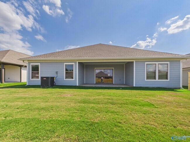 Building Photo - 315 Susan Lynn Dr