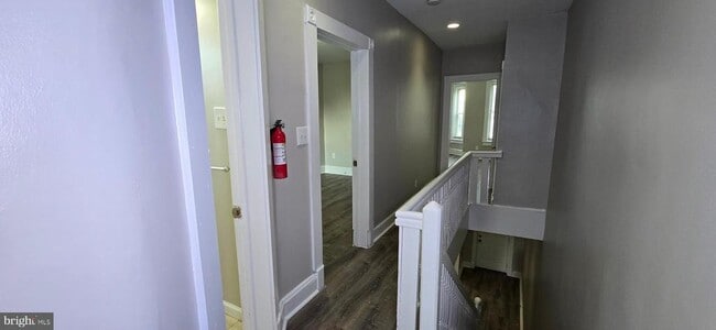 Building Photo - 1119 Montello Ave NE