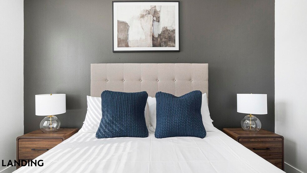 Building Photo - 701 Rahling Rd