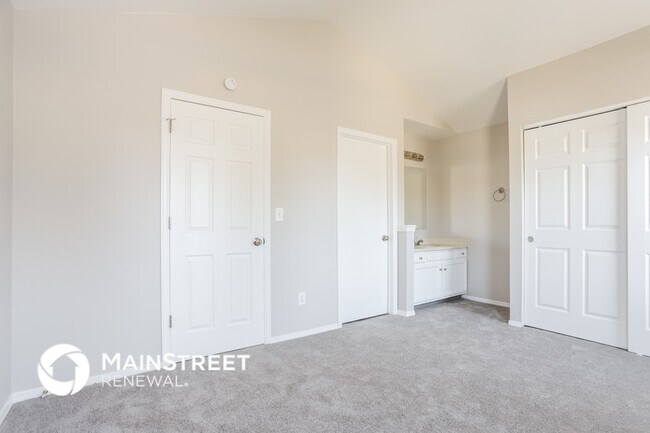 Building Photo - 8719 Aspen Ct