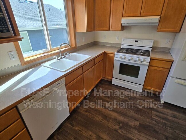 Building Photo - 4449 Jacob Pl