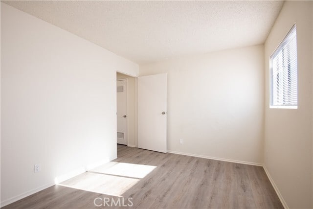 Building Photo - 458 Riverdale Dr