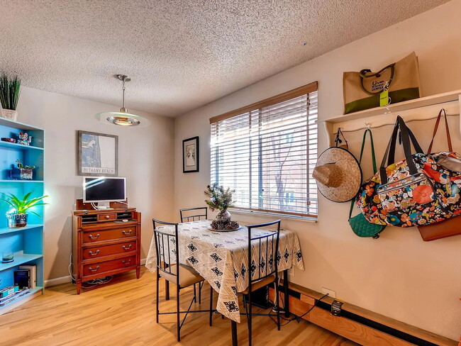 Building Photo - North Washington park one bedroom / one bath Apartment  for rent