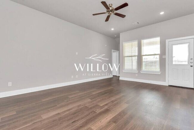 Building Photo - Incredible 3-Bedroom Home in a GREAT Commu...